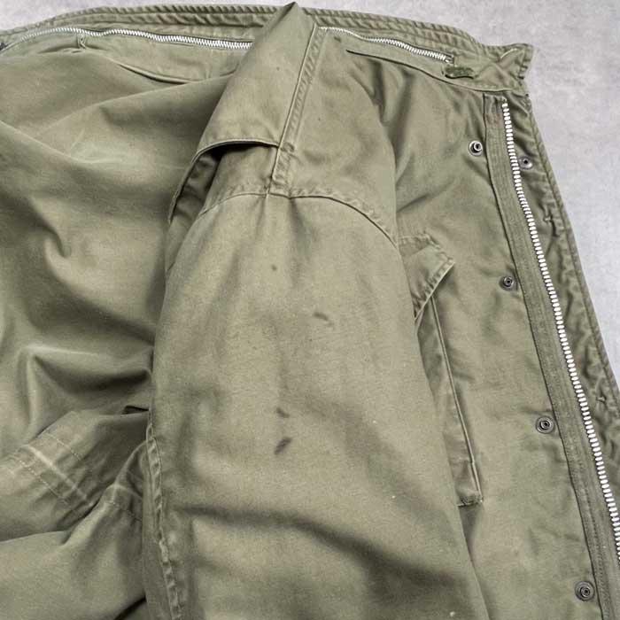 USARMY アメリカ軍　M-65 フィールドジャケットMEDIUM-SHORT USARMY アメリカ軍 M-65 フィールドジャケットMEDIUM-SHORT