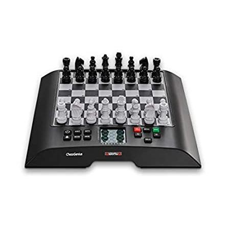 日本購入 Millennium ChessGenius， Model M810 - Grandmaster Playing