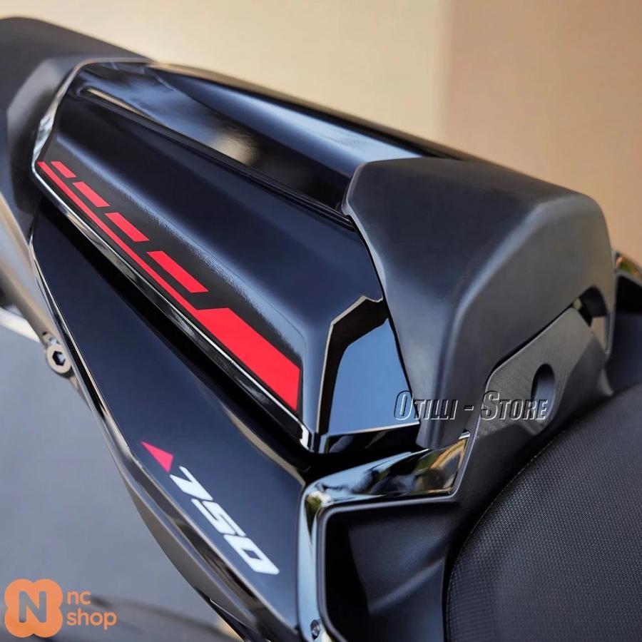 並行輸入品】 ホンダ CB750 HORNET CB 750 2023年 2024年用 新型バイク