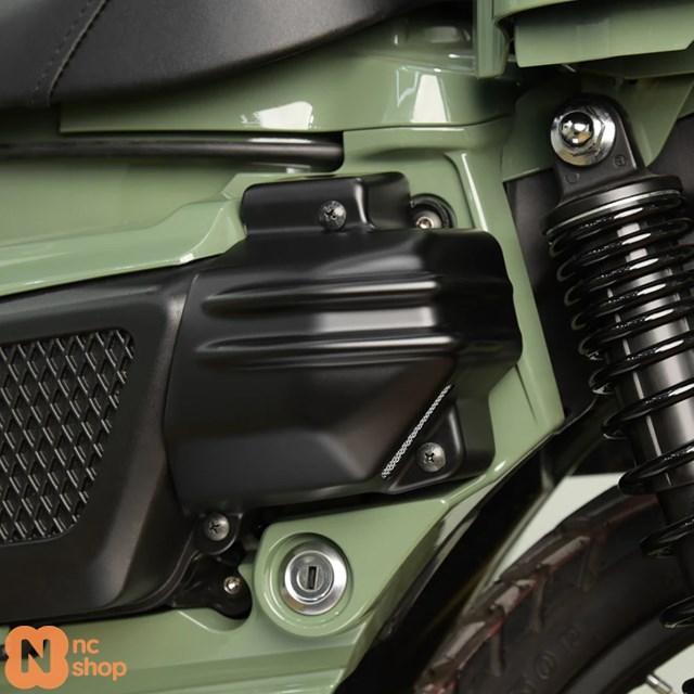 並行輸入品】 CT125用エアフィルターカバー ホンダ ハンターカブ CT125
