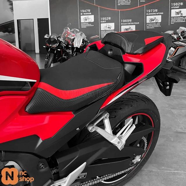 ブランド登録なし - 【並行輸入品】 WOOGA スタイライン ライダーシートカバー ホンダ CBR500R CBR400R CB500F 2016年-2022年 馬乗り居敷き 動かす席居敷き ピリオンシート クッシ