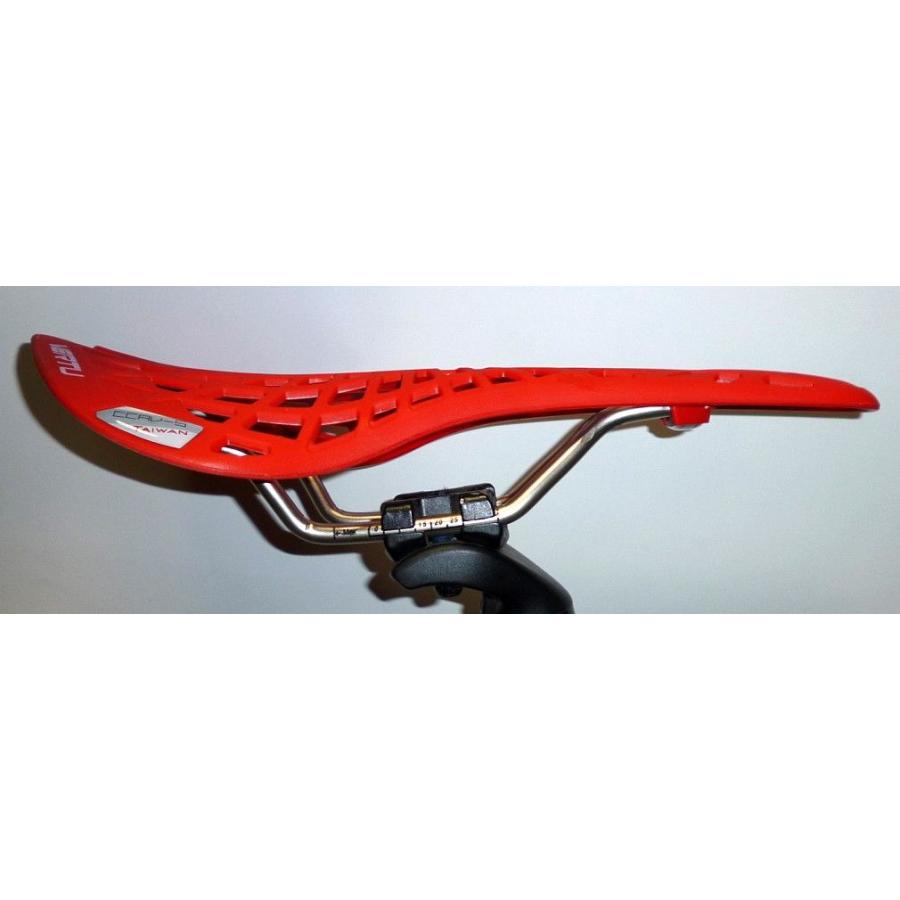 自転車 サドル メッシュ