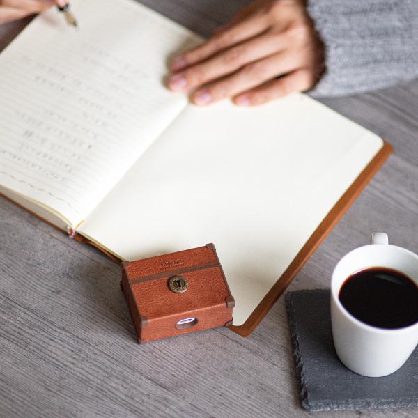 airpods pro ケース おしゃれ エアポッズ ケース カバー エアーポッズ プロ ケース メンズ レザー シリコン ブランド シンプル Emu-box |  | 07