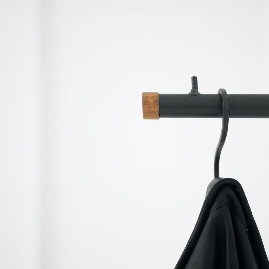 NEALD ハンガーラック 洋服掛け 帽子掛け 無垢 北欧 シンプル モダン