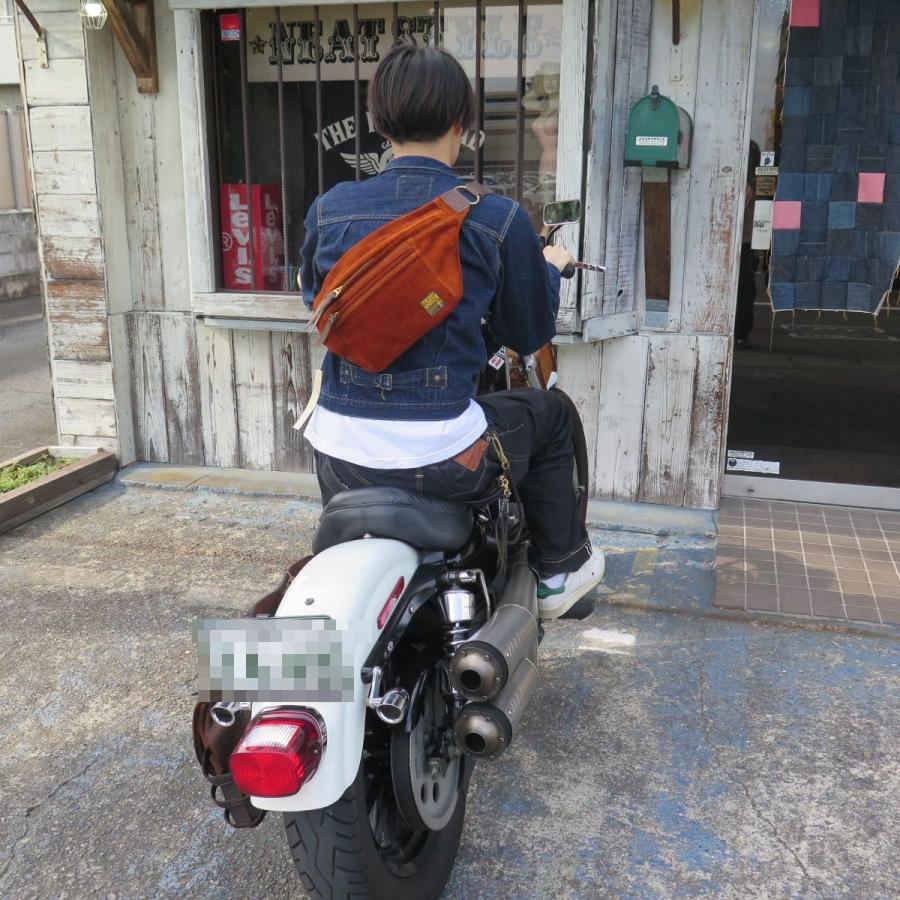 トロフィークロージング】 デイトリップバッグ ラフアウトレザー