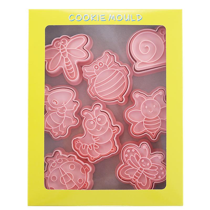 昆虫　クッキー型　8点セット　　虫　カタツムリ　カブトムシ　とんぼ　あり　ハチ |  | 04