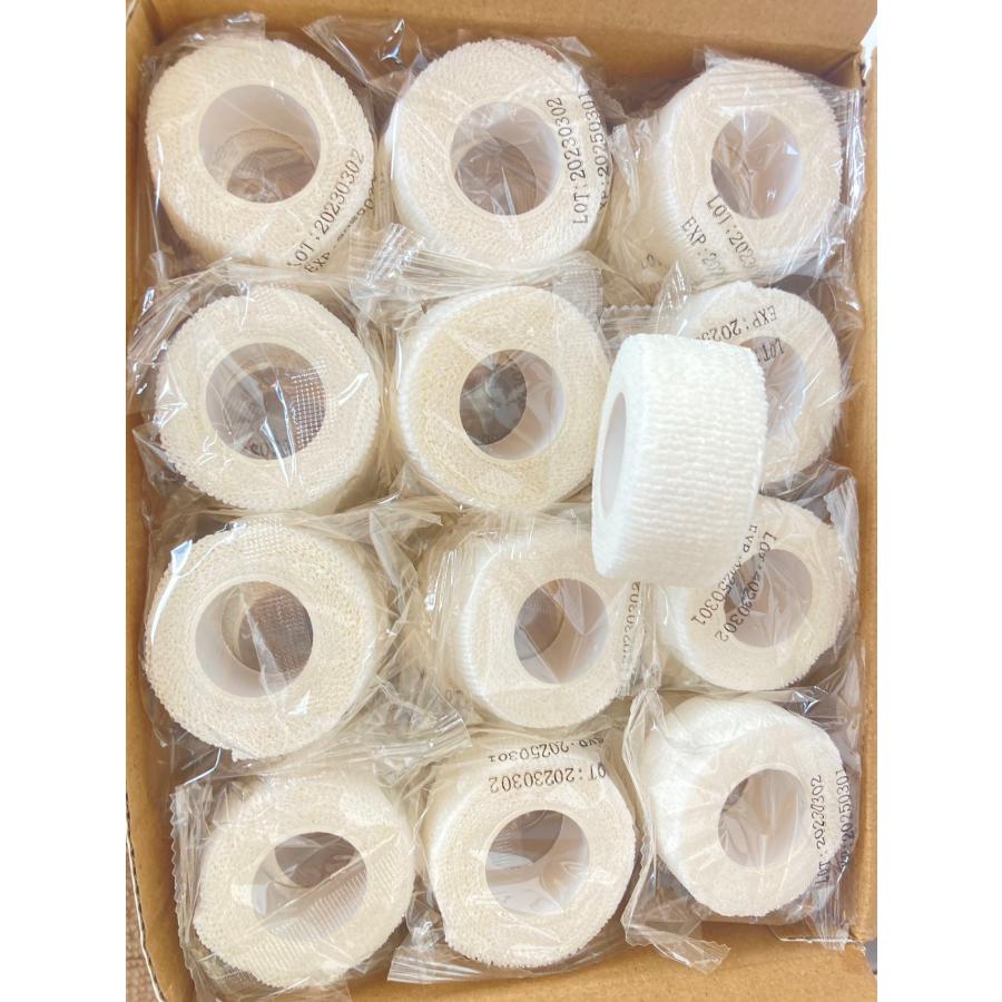 伸縮包帯　包帯　自己粘着包帯　弾性包帯　ペットにも使える　テーピング　自粘性テープ　ピタッとくっつくのびる包帯。幅2.5cm×4.5ｍ  12個  可愛いおまけ1個 |  | 09