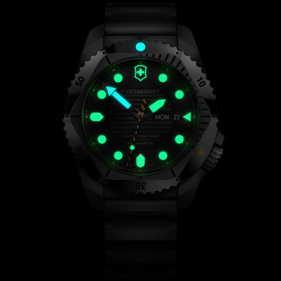 VICTORINOX（ビクトリノックス） （ノベルティー付き