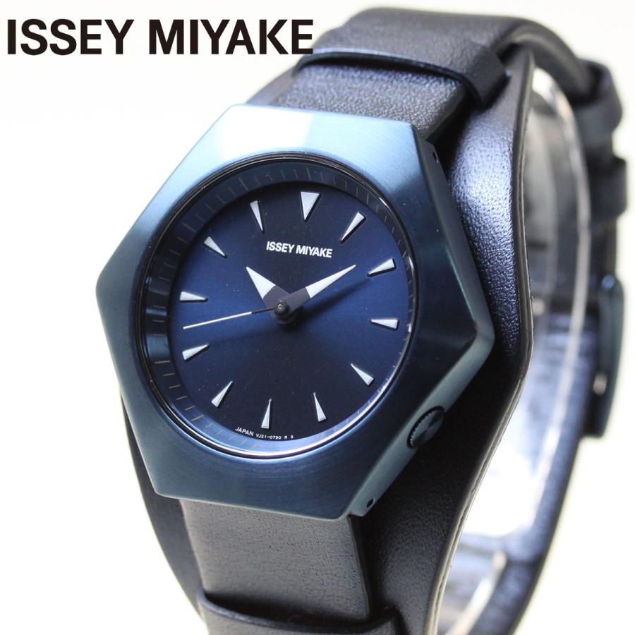 ISSEY MIYAKE（イッセイミヤケ） ロク ROKU コンスタンティン