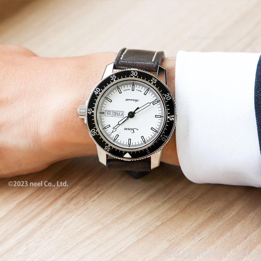 Sinn（ジン） （豪華おまけ有） 104.ST.SA.IW 自動巻 腕時計 メンズ
