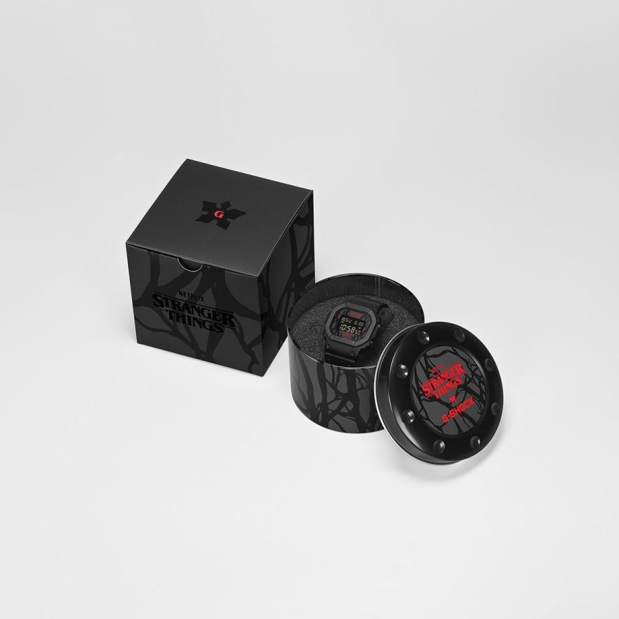 最安値　STRANGER THINGS DW-5600STT-1JR カシオ Gショック DW-5600STT-1JR ストレンジャー・シングス 未知の