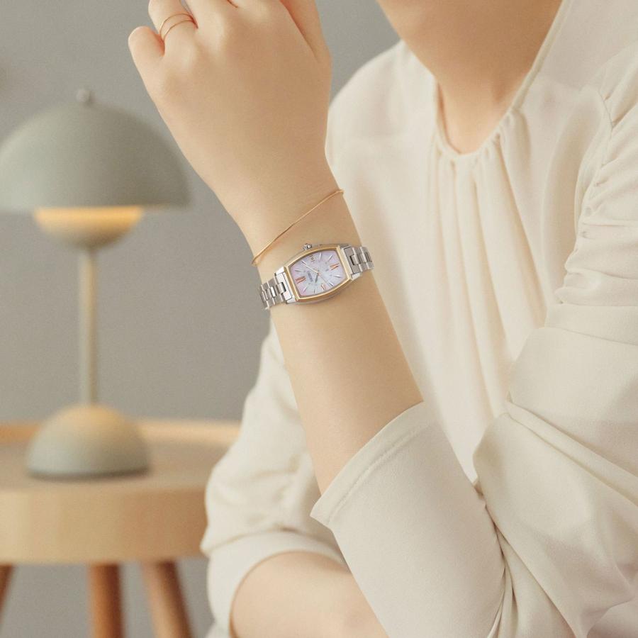 LUKIA （豪華おまけ有） ルキア セイコー 電波 ソーラー ワールド