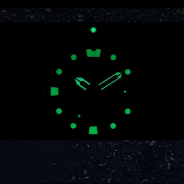 【値下げ⭕️】 シチズン プロマスター マリン エコドライブ GPS衛星電波時計 ダイバー200m メンズ CC5001-00W 【LWH1902351035】(68200円)