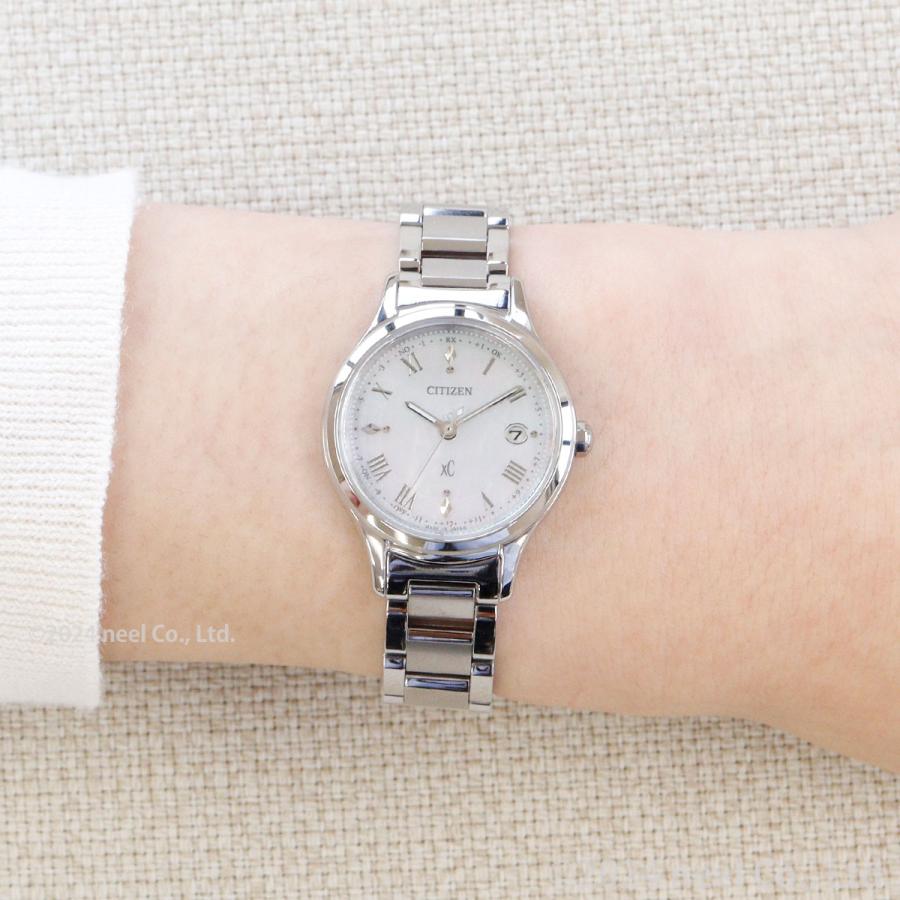 XC 「爆買」（ノベルティー付き）シチズン クロスシー エコドライブ