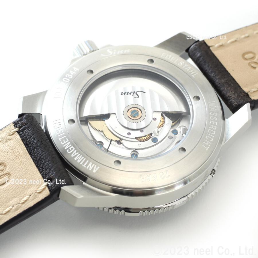 Sinn（ジン） （8月末でYahoo販売終了） 104.ST.SA.A 自動巻 腕時計