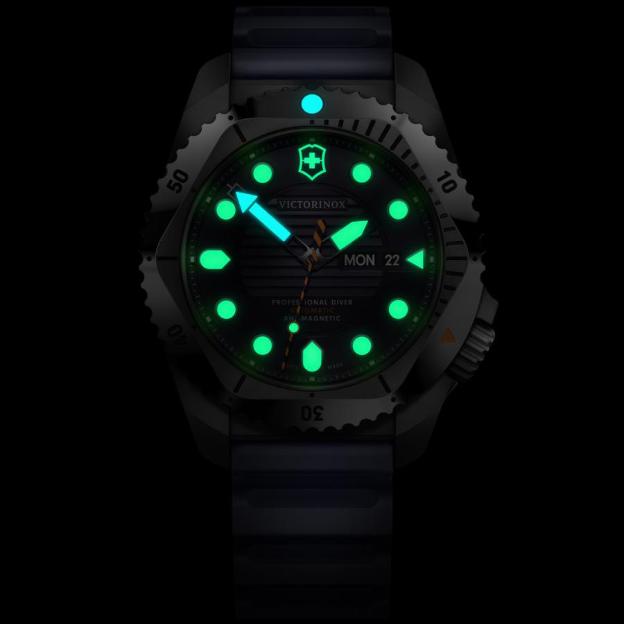 VICTORINOX（ビクトリノックス） （ノベルティー付き