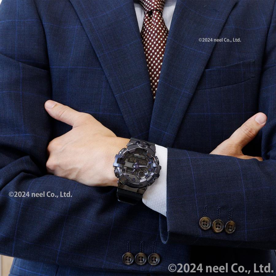 カシオ　G-SHOCK　腕時計　GM-700P-6AJF　CASIO G-SHOCK 腕時計 GM-700シリーズ / メタルベゼル GM-700P-6AJF