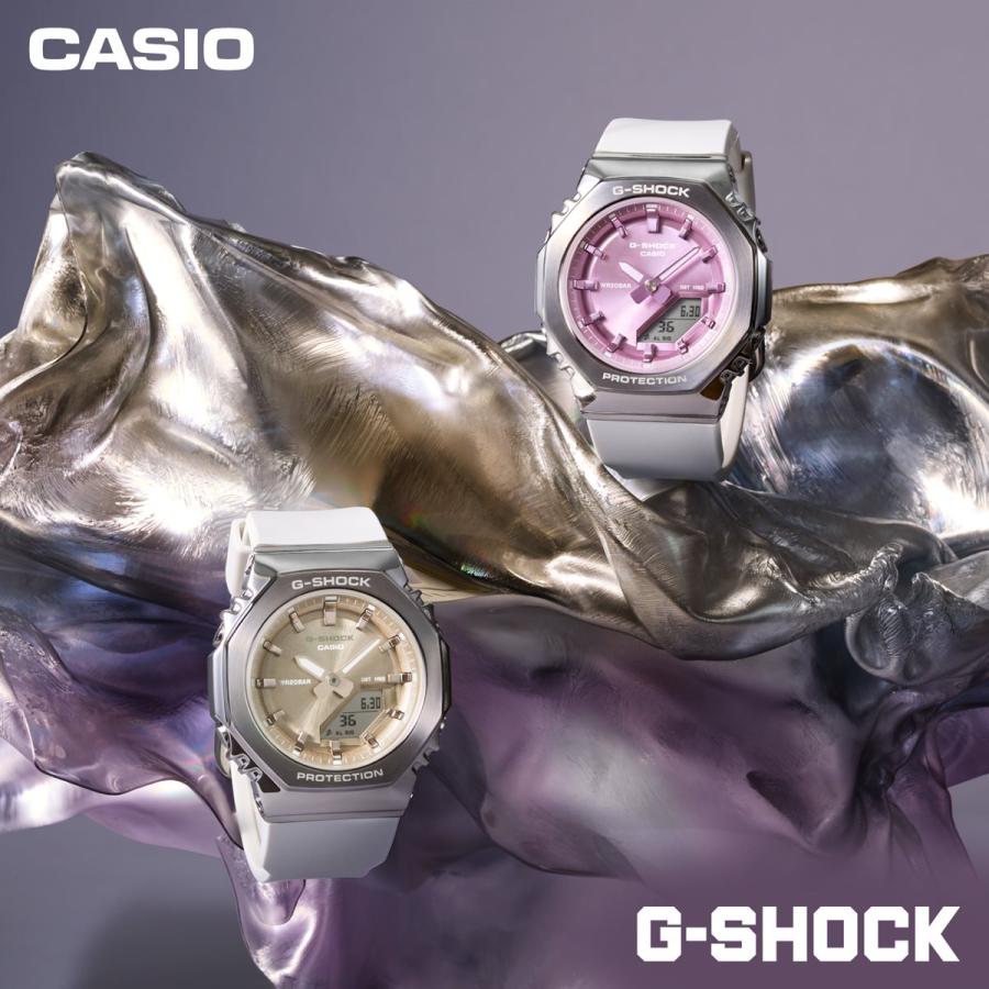 G-SHOCK 腕時計　ホワイト×ベージュ　GM-S2110-7A9JF G-SHOCK Gショック ウーマン メタルカバード ミッドサイズ ベージュ