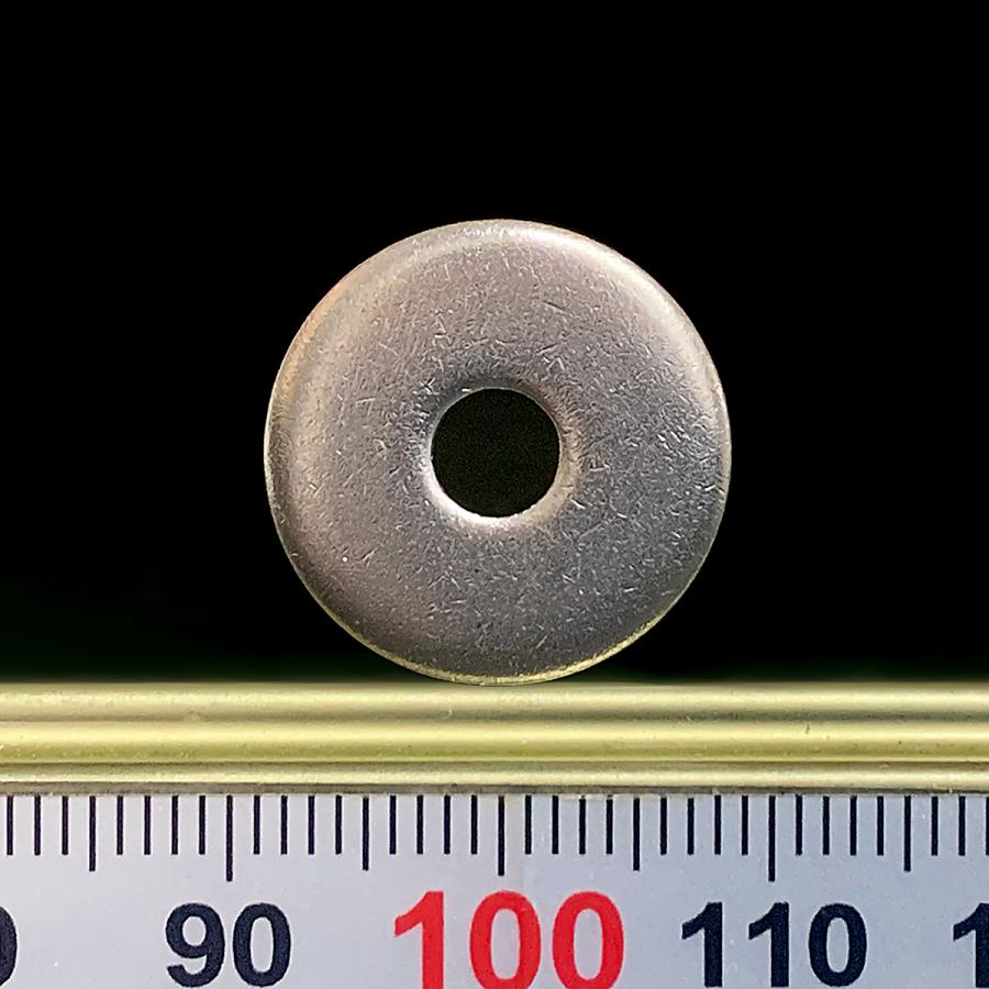 MMページ ステンレス 平ワッシャー M4用 (内径4.5mm 外径18mm 厚さ3.0mm 2