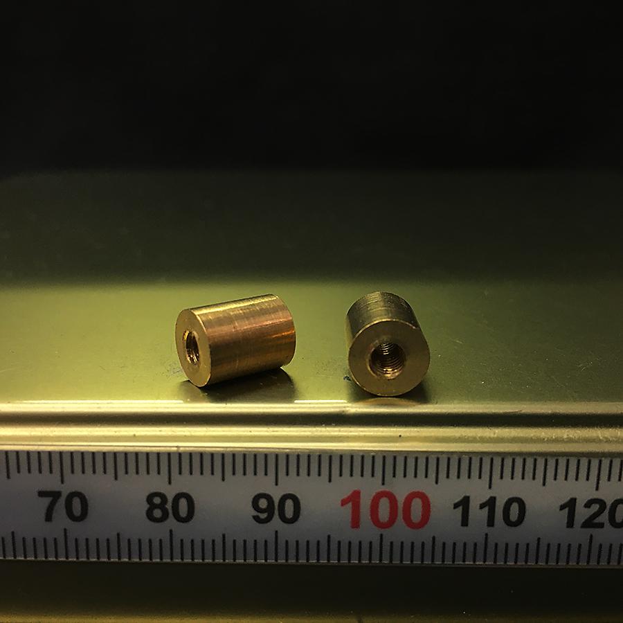 M4 用 真鍮 スペーサー 両メネジ 丸型 内径4mm 外径8mm 長さ10mm 4個入