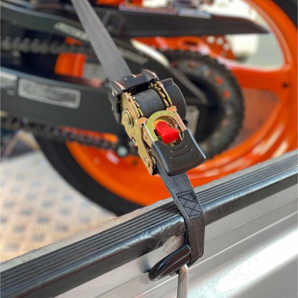 メル37250様　専用 Mercedes Coolant Level Sensor 6955457032 - Euro truck parts