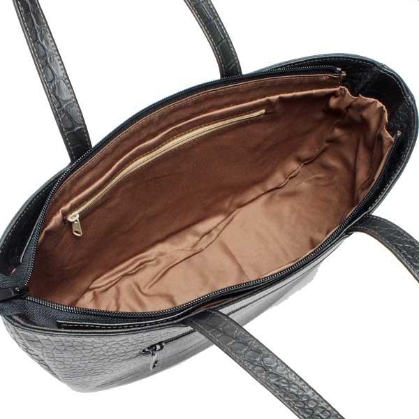 本革ハンドメイド　ボディーバッグ　シルエット猫　魚チャーム　フルオーダー専用 猫型ボディーバッグ 大きめサイズ ショルダーバッグ 猫型