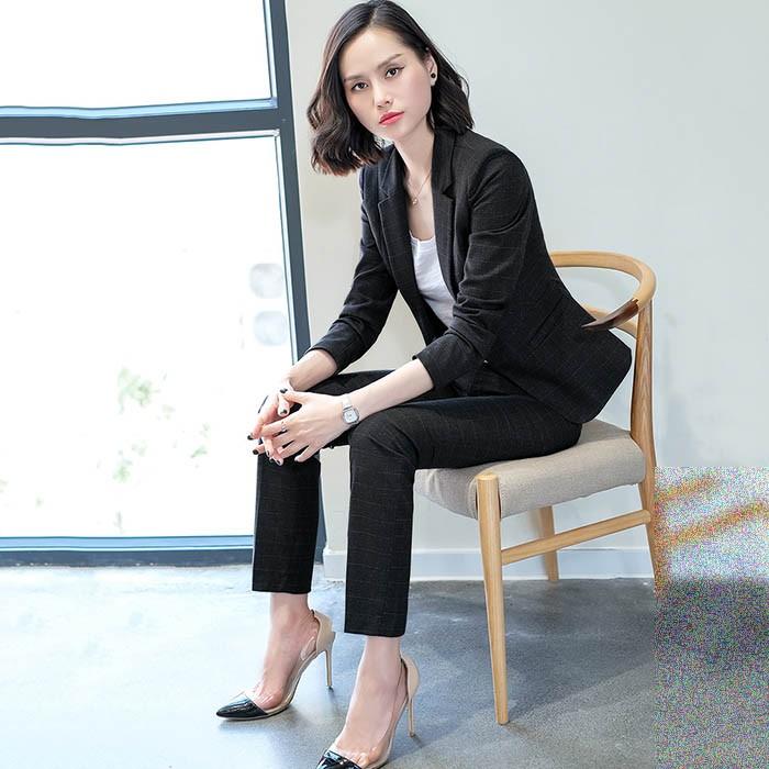 美脚 スーツ 大きいサイズ レディース パンツ 2点セット ビジネス スーツセット レディース おしゃれ セット フォーマル 卒業式 スーツ レディース 着痩せ W Xlrm2268 ねこねこねこshop 通販 Yahoo ショッピング