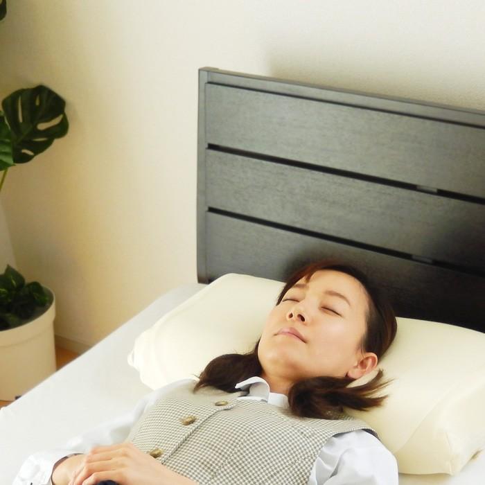 エンジェルフロート　枕　低め 西川 『エンジェルフロート枕（低め）』 リラクゼーションフォーム枕