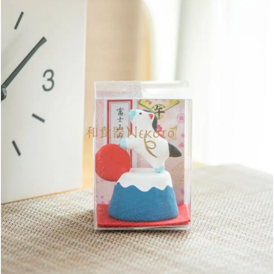 正月飾り2026年令和8年 富士乗り午 招き午 馬 干支 うま 置物 和縁起物