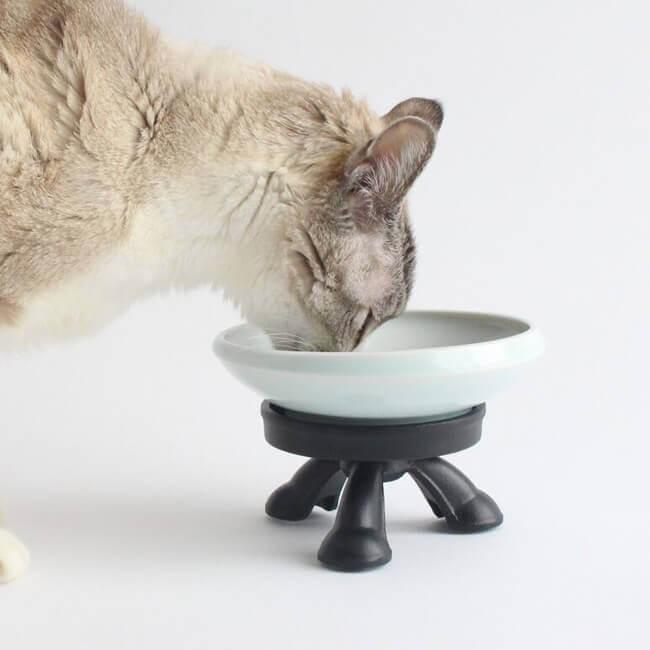 食器台 猫 食べやすい高さ 介護用 まんま台 南部鉄器 nekozuki 日本製 吐き戻し対策の画像