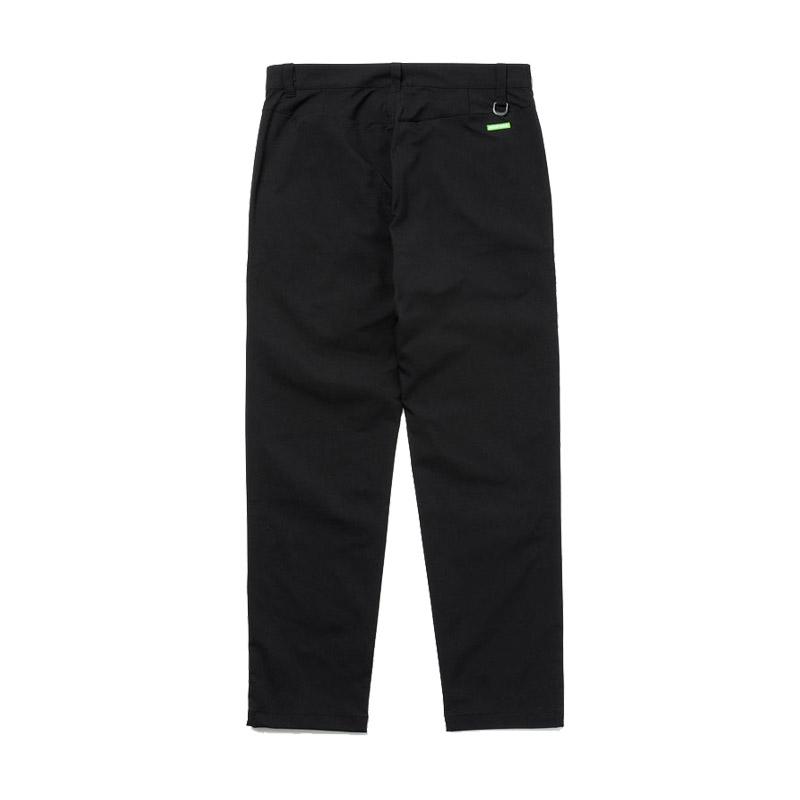 NEW ERA（ニューエラ） ニュー エラ テーパード ストレッチパンツ
