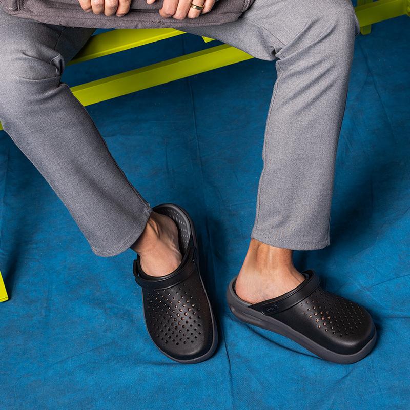 crocs】 クロックス INMOTION CLOG 	ATMOSPHERE 国内発送