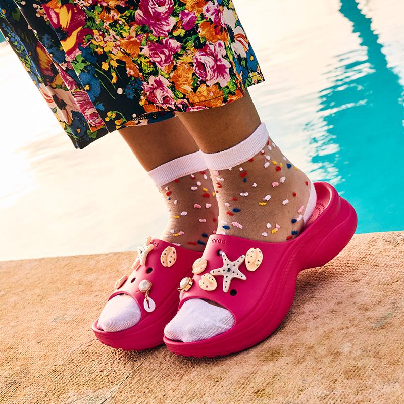 ぽなかすいたね　クロックス　白 crocs クロックス CROCS サンダル クラシック ハイカー
