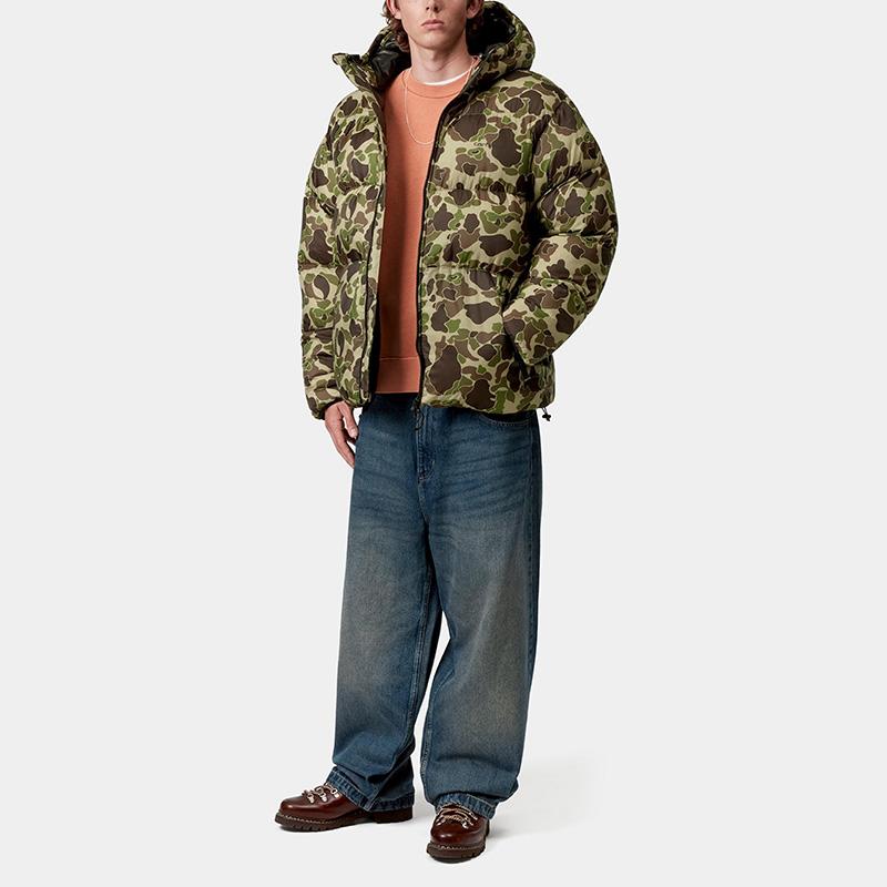 【年明け大放出セール！】Carhartt 迷彩 カモ柄 中綿ジャケット Carhartt WIP（カーハートワークインプログレス） カーハート