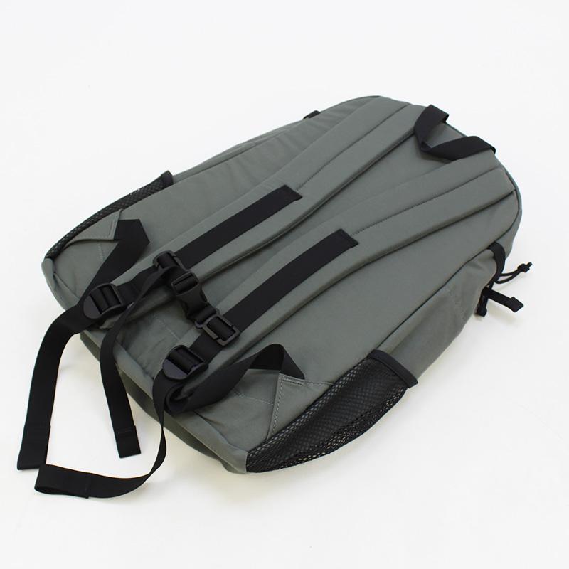 マウントレイニアデザイン リュック MT.RAINIER DESIGN BUNGEE PACK