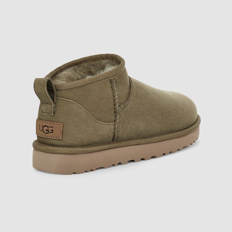 【美品】UGG★ultra mini ウルトラミニ　ムートンブーツ　オリーブ 美品】UGG ❖ ultra mini ウルトラミニ ムートンブーツ オリーブ