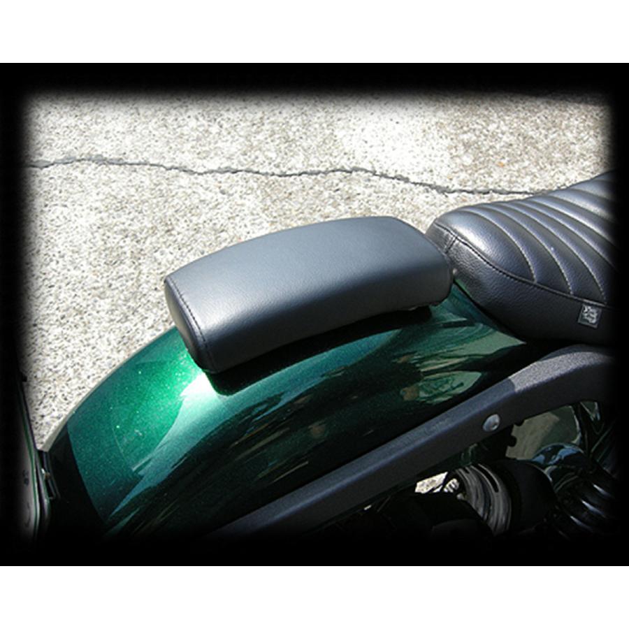 ４２ｍｍ　ピリオンシート　ブラック | Harley Davidson | 03