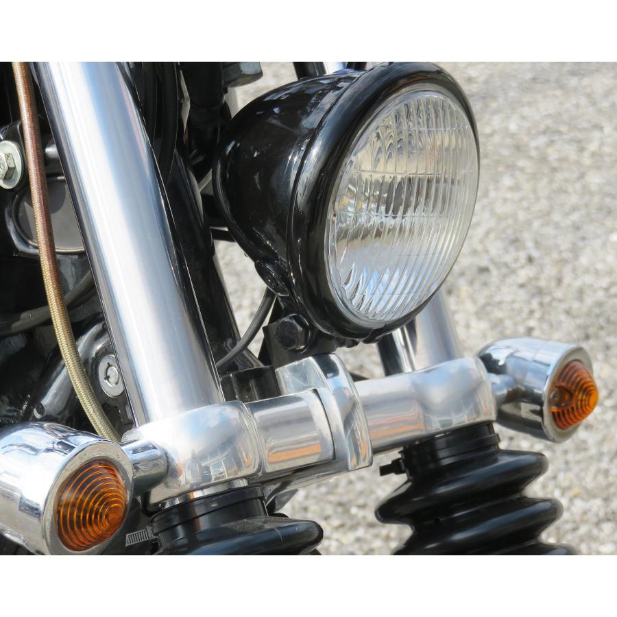 Harley Davidson ヘッドライトボトムマウントブラケット