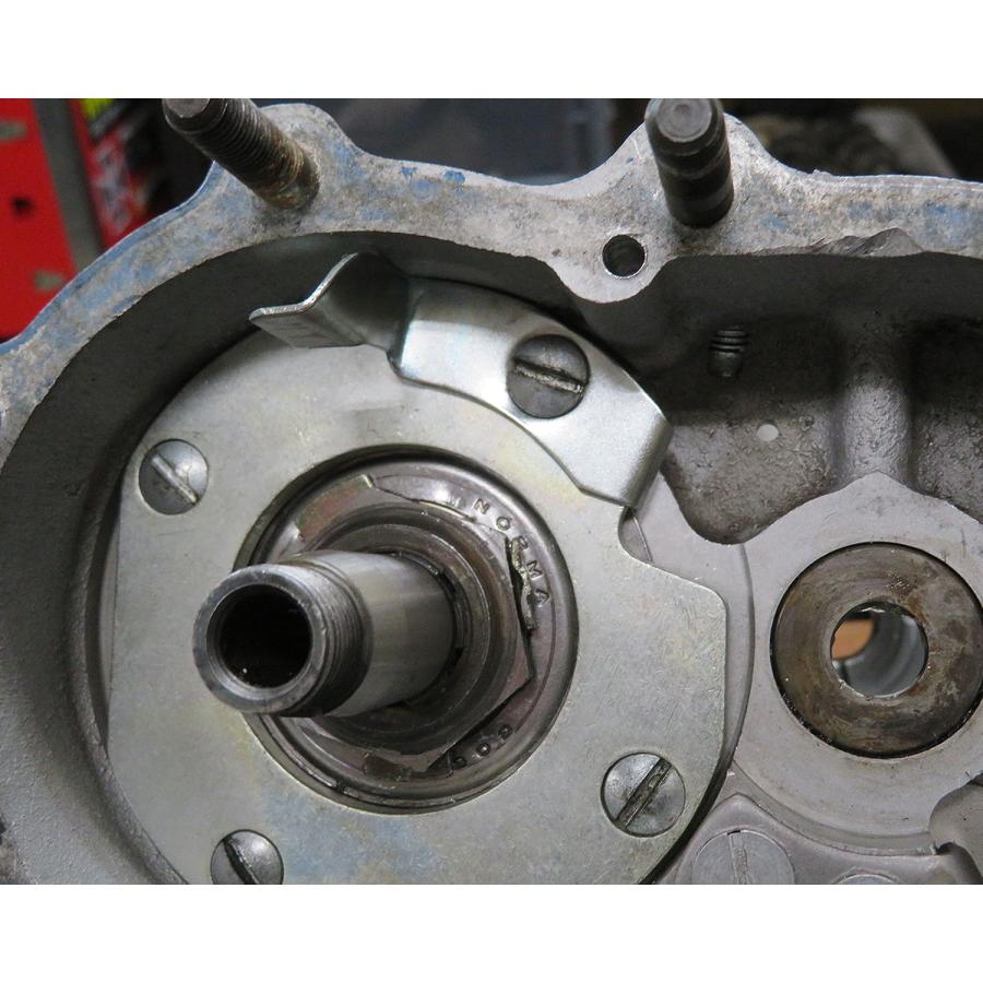 Harley Davidson スターターギアオイルディフレクター 39