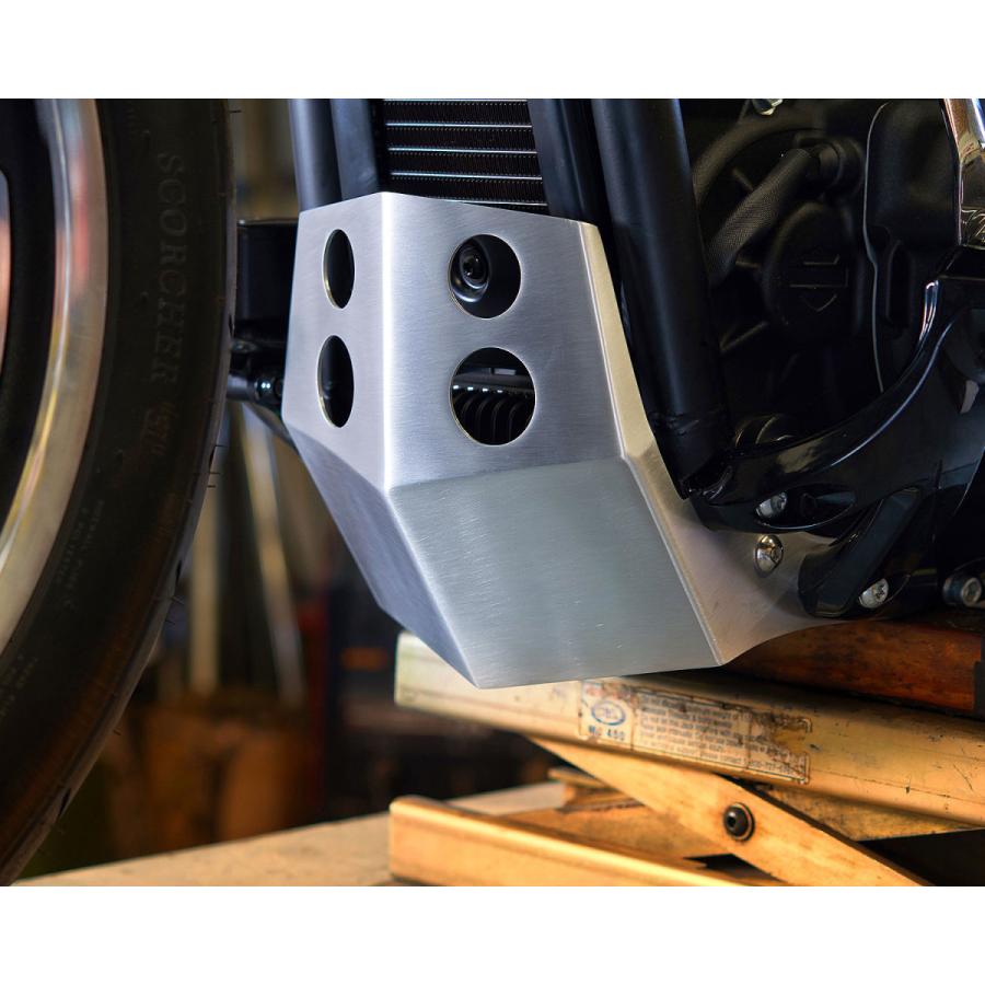 Harley Davidson スピードマーチャント スキッドプレート 18y