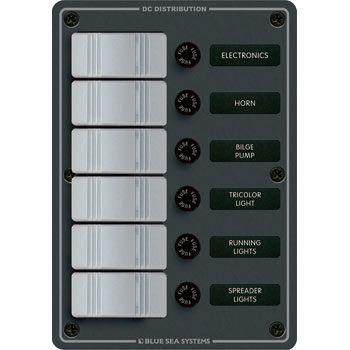 BLUE SEA SYSTEMS(ブルーシー) 防水フューズ付きパネル 縦型・6連 8053