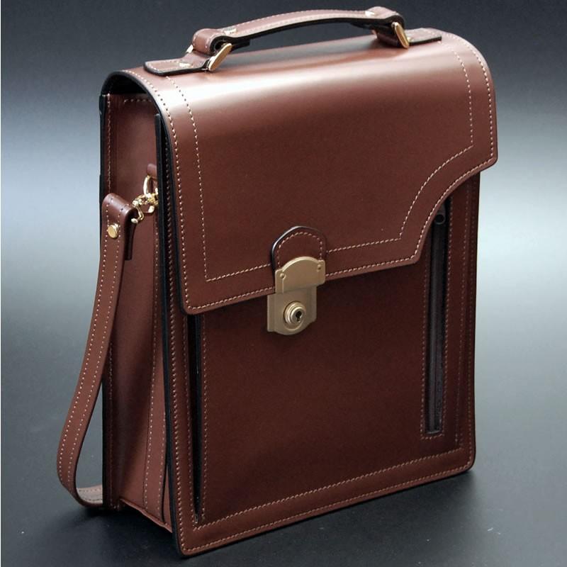 ショルダーバッグ メンズ ダークブラウン 本革 日本製 小型 メンズ 縦型 縦型 ダーク