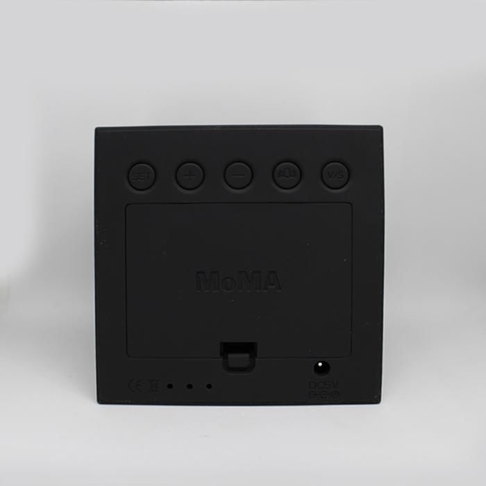 モマ 置時計 アルミニウム キューブクロック Moma Alume Cube Clock インテリア ステーショナリー Zrc mma Ne S T 通販 Yahoo ショッピング