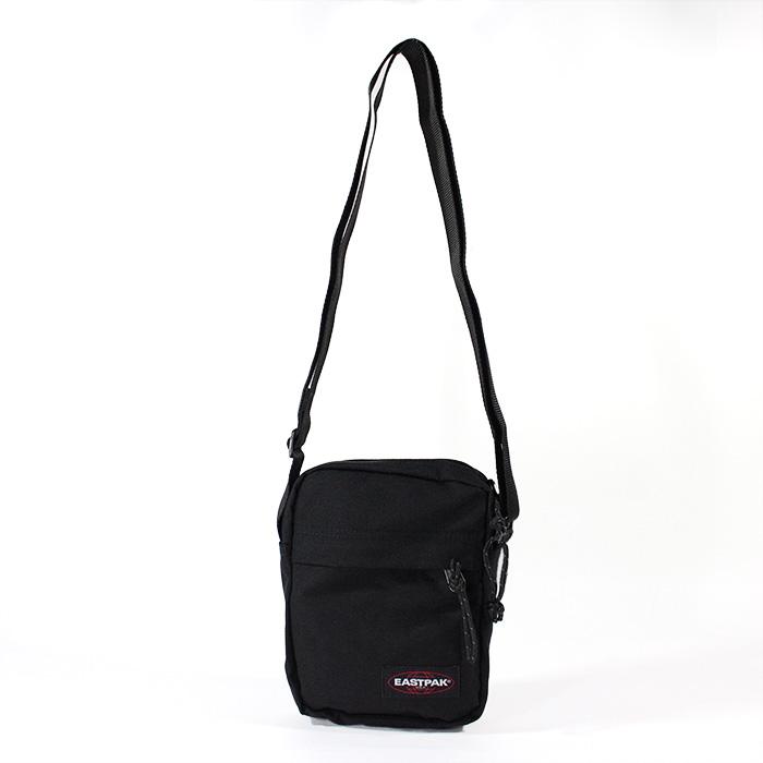 EASTPAK READER S BAG イーストバック (BLACK) EASTPAK READER S BAG イーストバック (BLACK)