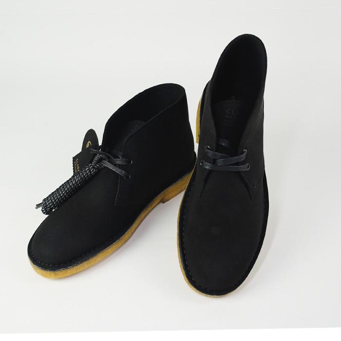 Clarks Originalsのブラックスエードシューズ Clarks（クラークス） デザートブーツ CLARKS ORIGINALS DESERT BOOT