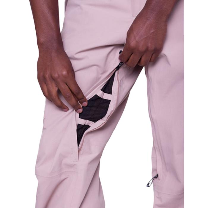 686（シックスエイトシックス） [日本正規品]スノーボード ウェア