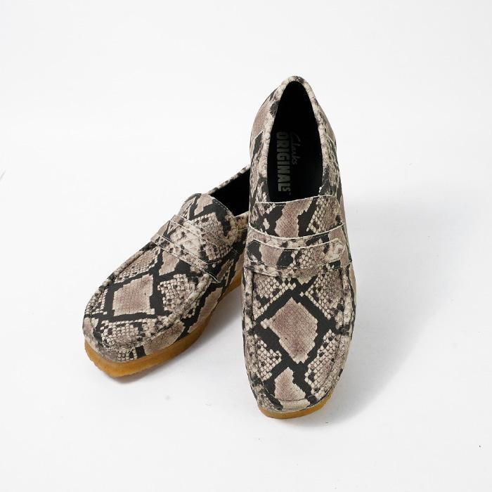 Clarks Originals 牛柄ローファー Clarks Originals 牛柄ローファー Clarks WallabeeLoafer Grey