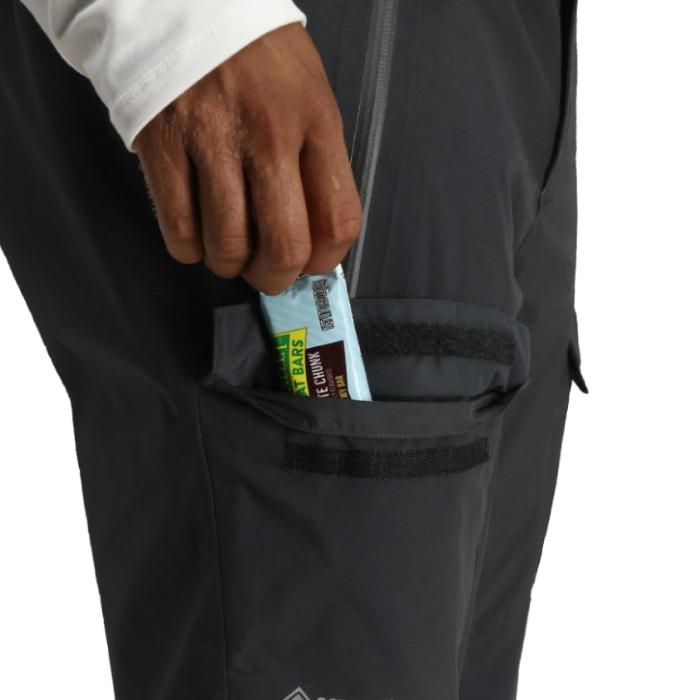 686（シックスエイトシックス） 日本正規品 スノーボード ウェア