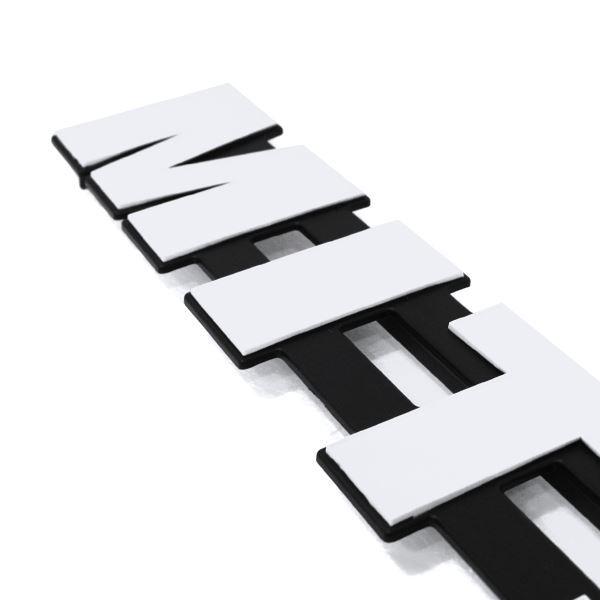 三菱ふそう 純正 フロント エンブレム MITSUBISHI スーパーグレート ファイター 海外仕様 輸出仕様 トラック MC912867 