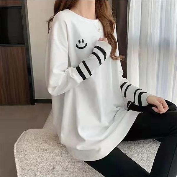 チュニック ロングTシャツ ロンt tシャツ レディース スマイル かわいい 笑顔 長袖 ワンポイント 大きめ ルームウェア 30代 40代 ビッグシルエット |  | 08